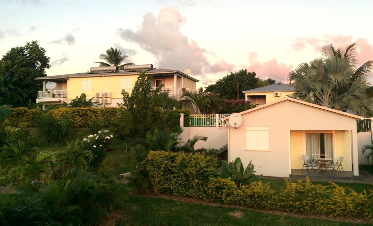 Residence Oasis De Terre Rouge Ravine des Cafres-les Bas Exterior photo
